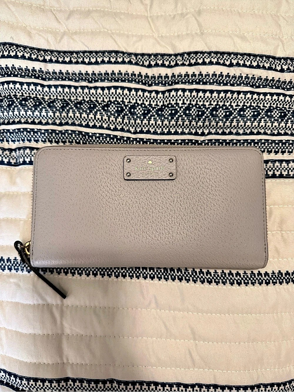 Kate Spade Pebbled Leather Zip Around Continental Wallet Gray. New without tags.